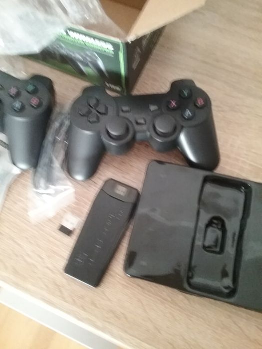 Приставка игровая