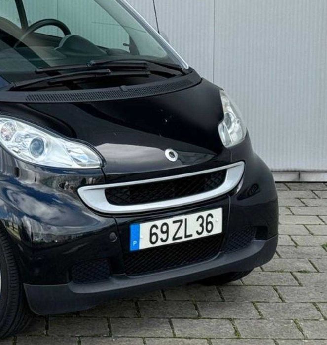 Smart Fortwo 0.8 CDI – Versão Exclusiva com Capota Bordeaux