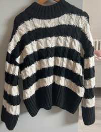Czarno-biały sweter