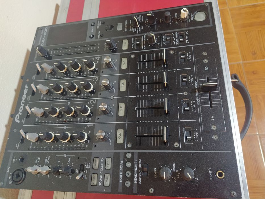 Pioneer  DJM 800