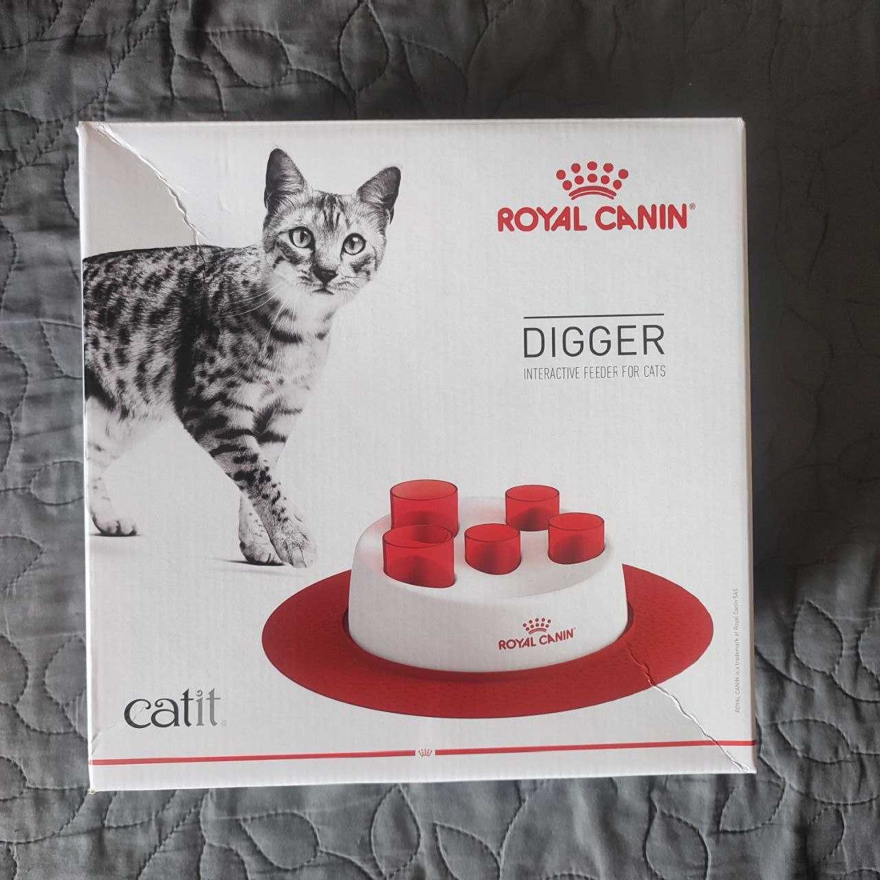 Новая интерактивная кормушка для кошек Royal Canin Digg