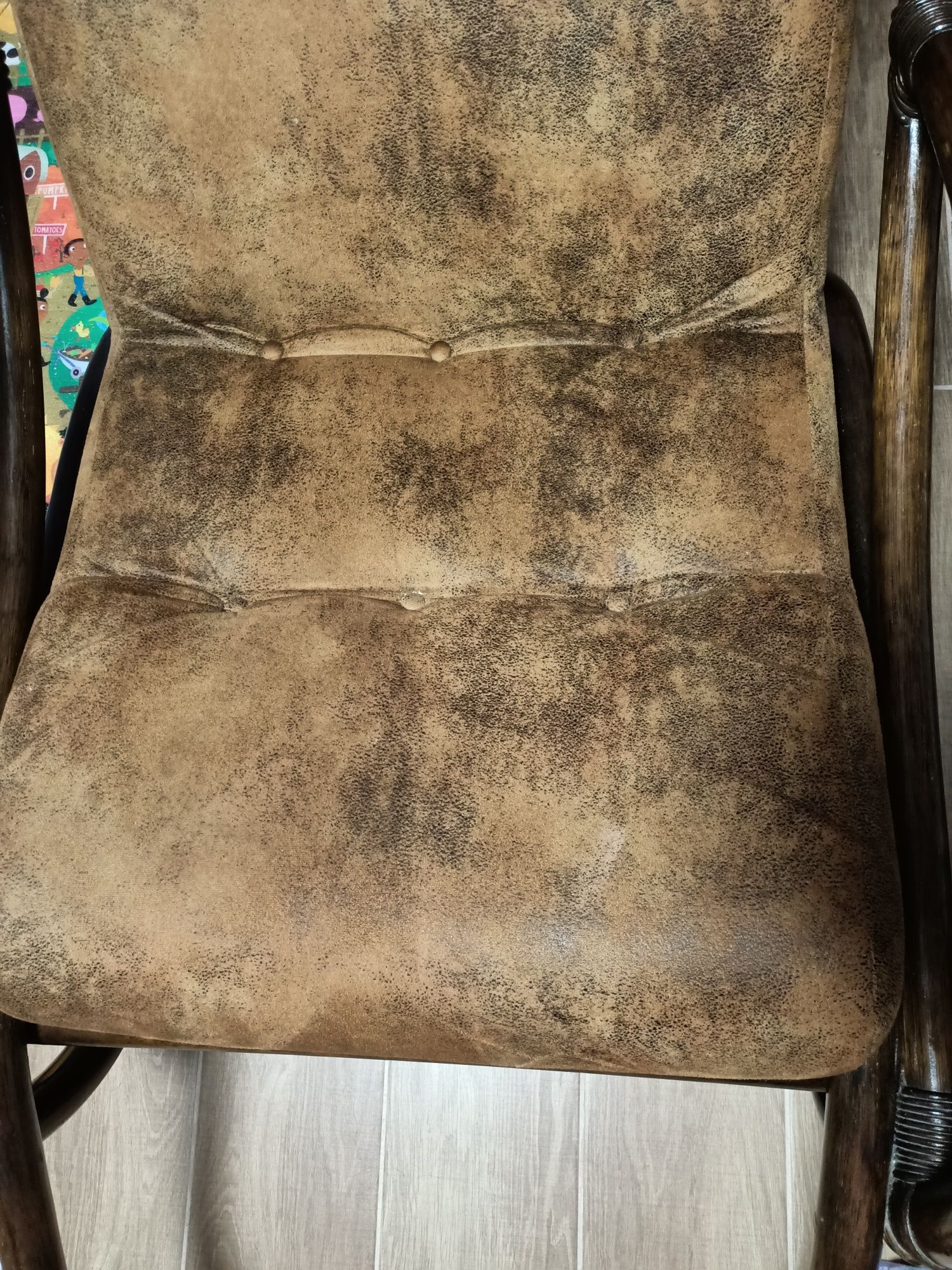 Fotel bujany brązowy