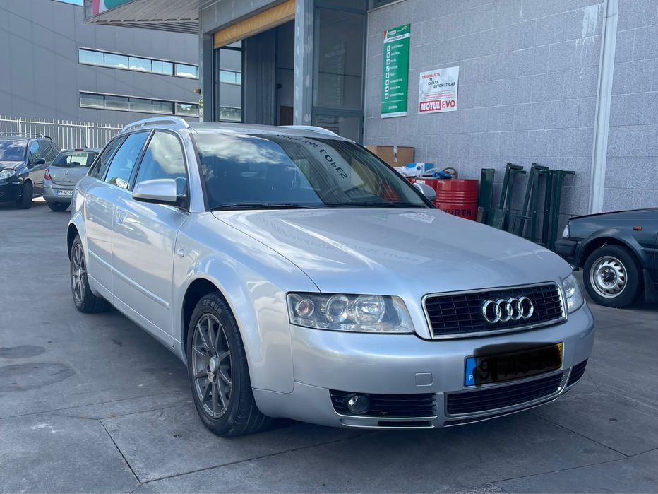 AUDI A4 1.9 TDI  ANO 2002 com revisão e pintura nova