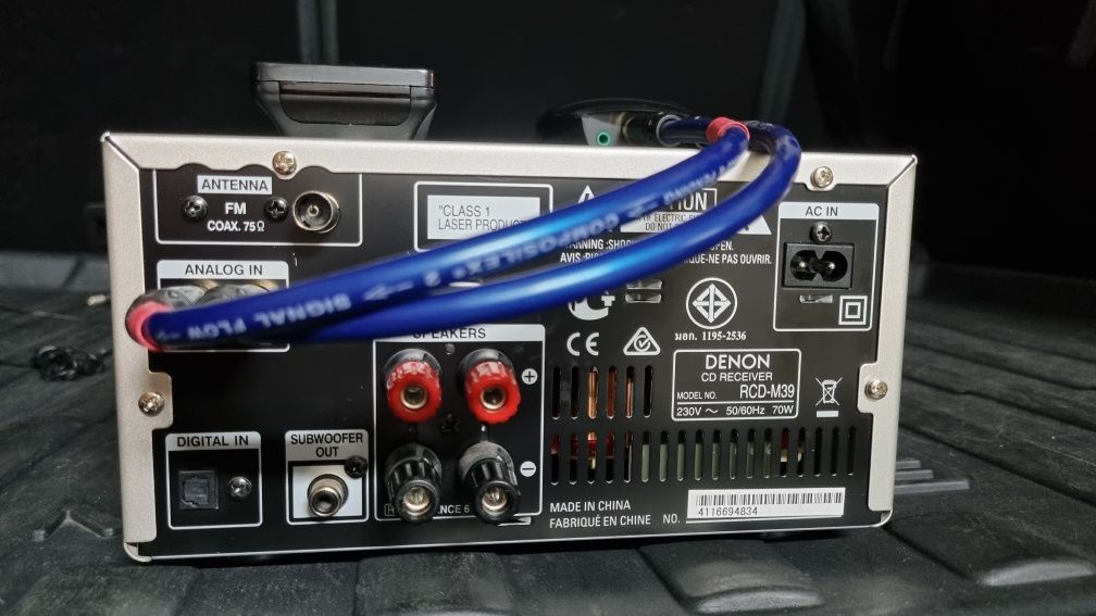 Odtwarzacz Denon RCD-M39 + adapter blutetooth