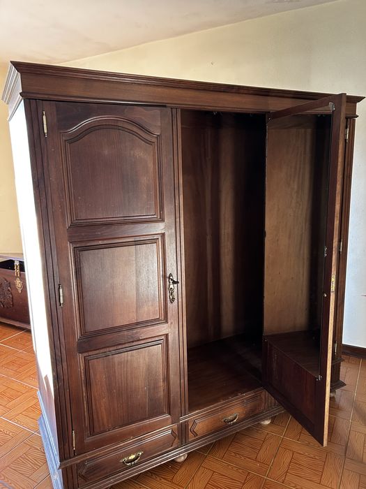 Roupeiro de quarto grande