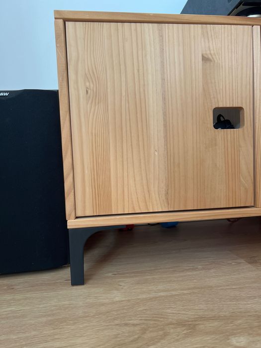 Movel para tv e multimédia em Pinho