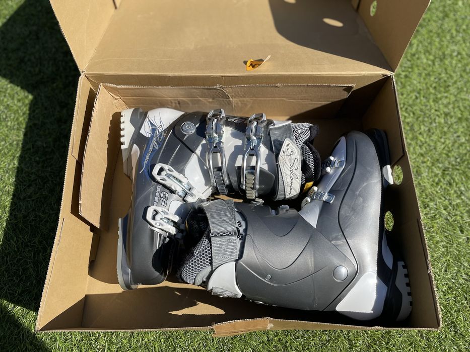 Buty narciarskie Salomon NOWE rozmiar 40 41 26 cm