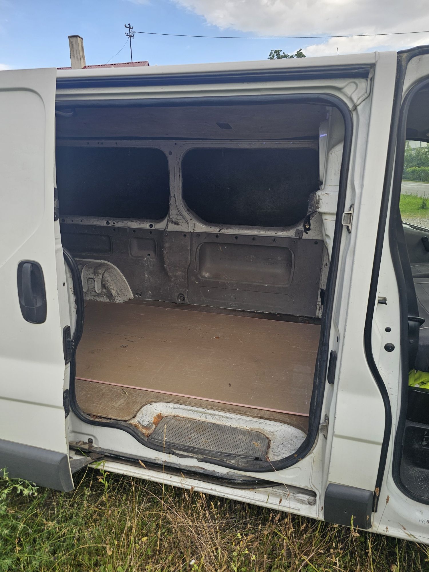 Vivaro 2006 1.9 . Klima