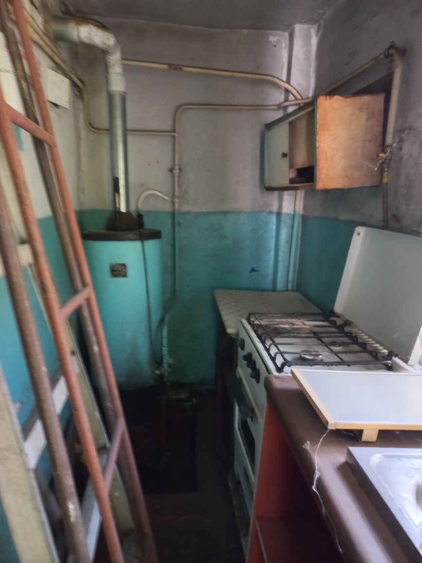 Продаю часть дома по улТеслярской, район парка.  Каменный, . 2жилые ко