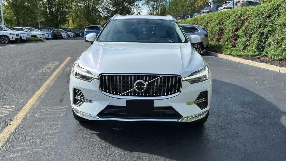 Volvo XC60 B5 Inscription      2022