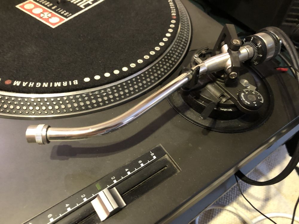 Technics SL-1210 MK2 plus mata