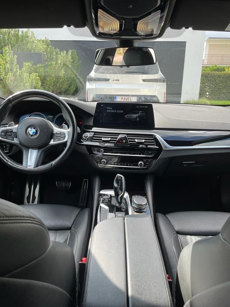 BMW Seria 5 BMW 520D G31