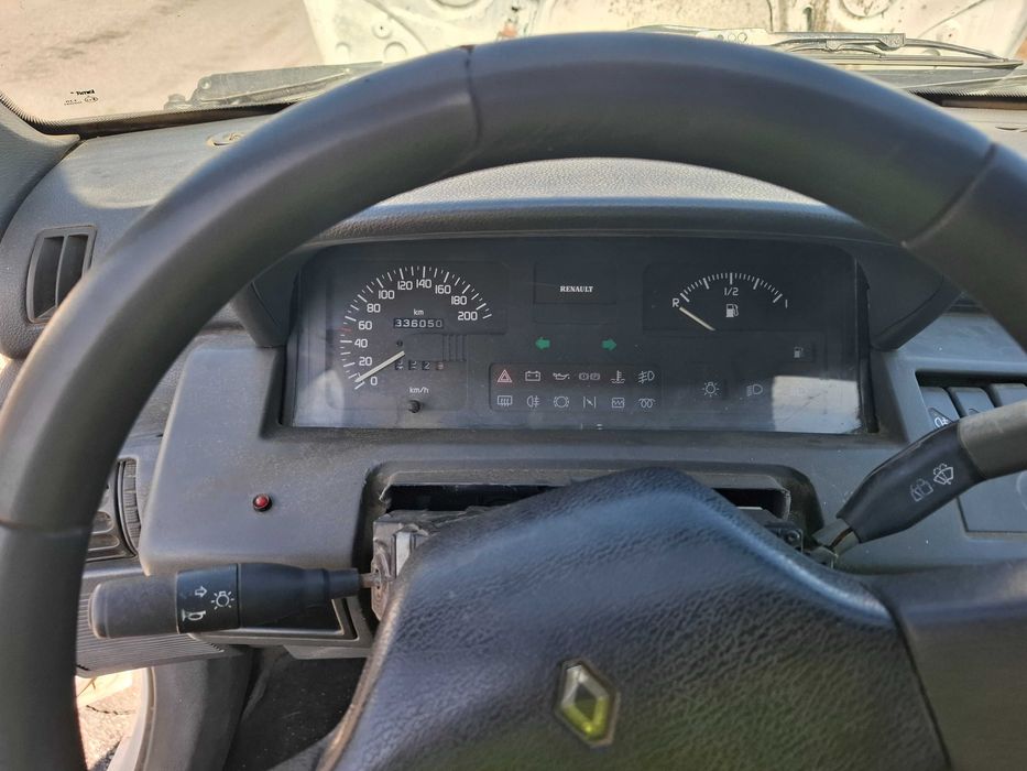 Renault clio 1.9d peças