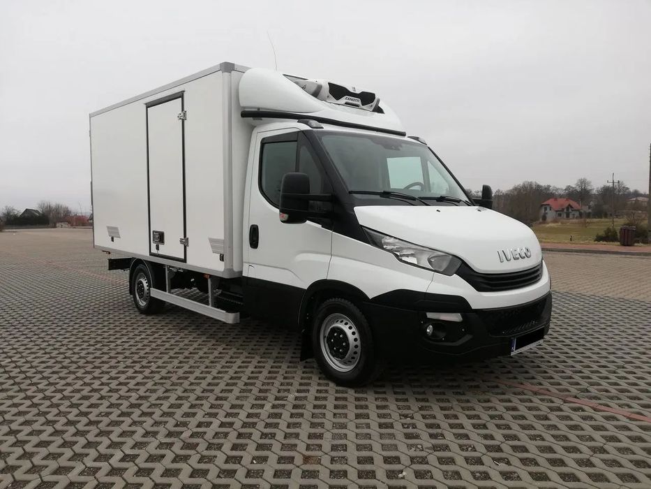 Iveco Daily 35S15 Chlodnia Izoterma 3.0 HDi  Zasilanie Zewnetrzne