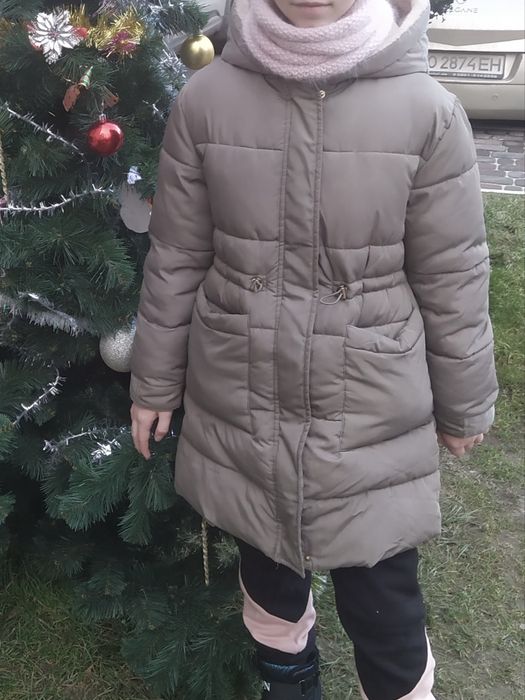 Зимова куртка, пальто Zara на дівчинку, розмір 140