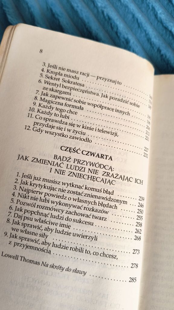Jak zdobyć przyjaciół i zjednać sobie ludzi Dale Carnegie