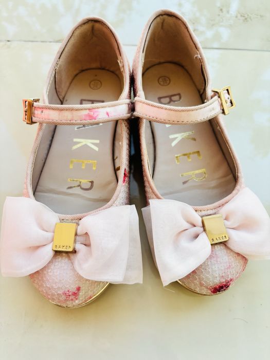 Туфельки на дівчинку, розмір 28 (10)