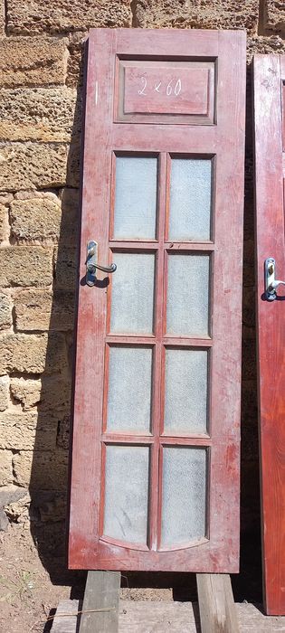 Дерев'яні двері кімнатні