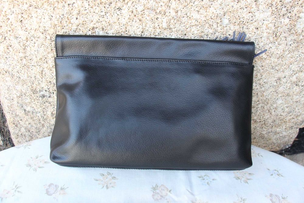 Mala de senhora em pele -  tipo pochette