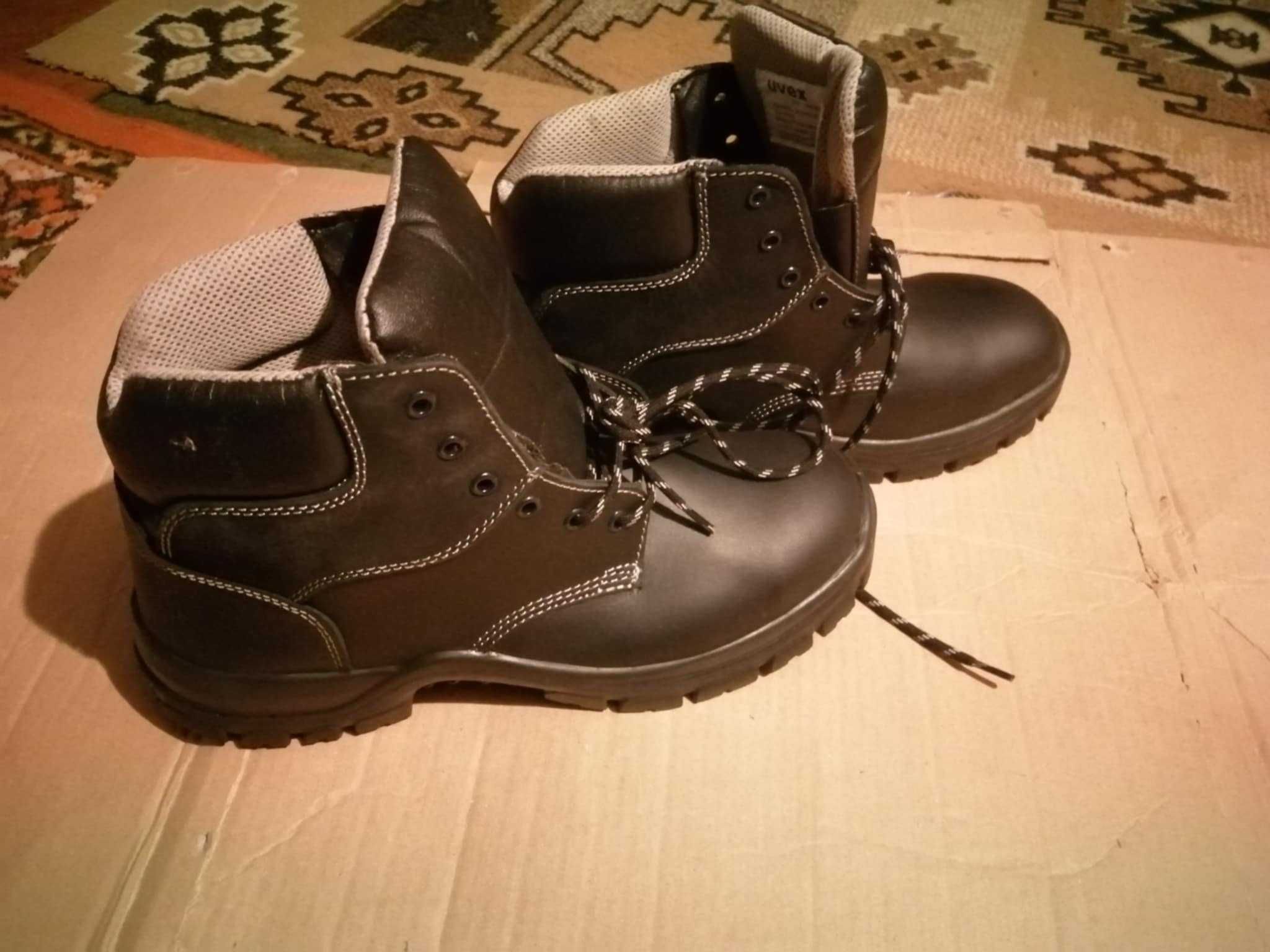 Buty robocze Uvex 45