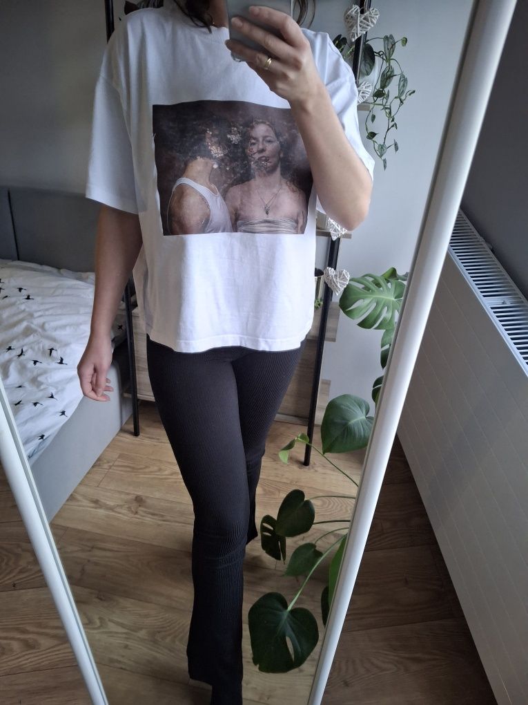 Rozmiar L, T-shirt damski oversize nadruk