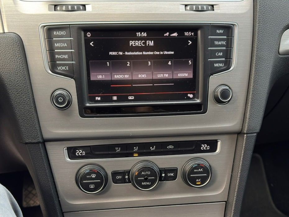 магнітола комплект MIB2 VW Golf 7 Sportsvan Touran e-Golf Passat B8