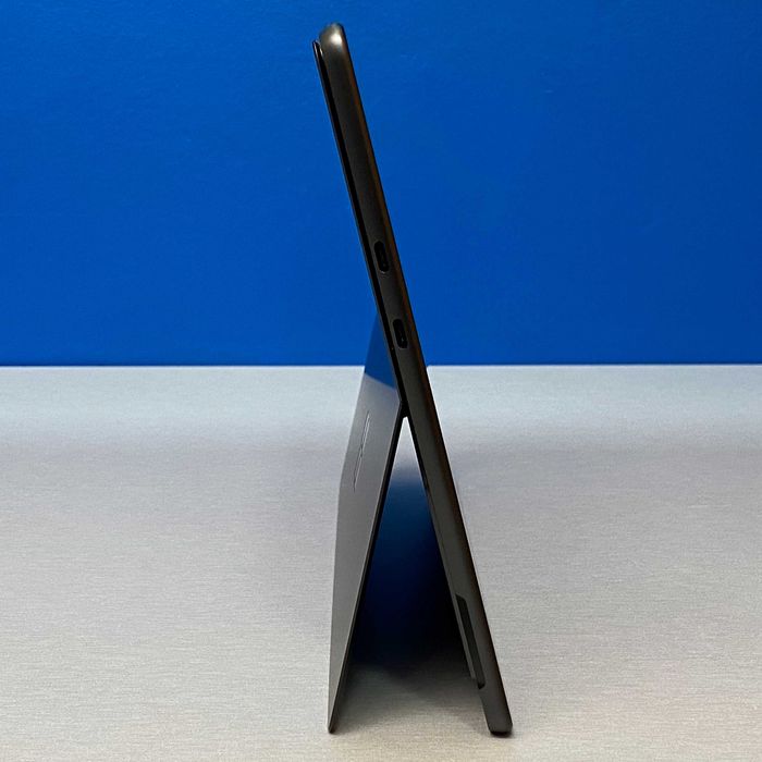 Microsoft Surface Pro 11 - 13" OLED (Snapdragon X Elite/16GB/512GB)