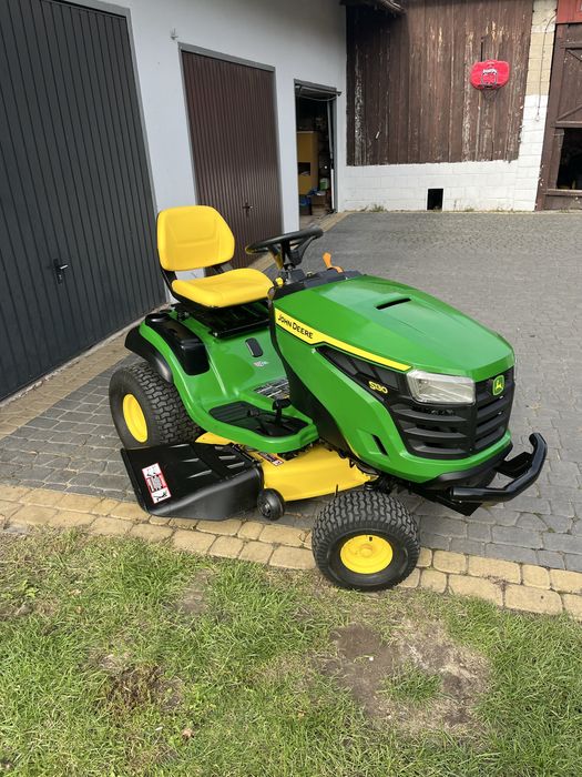 Kosiarka traktorek John Deere S130 dwa cylindry 22 konie pompa oleju