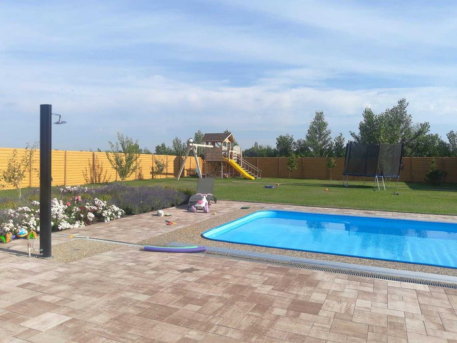 Оренда повністю автономного будинку довгостроково