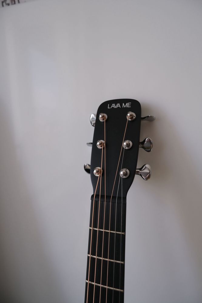 Gitara LAVA ME 2