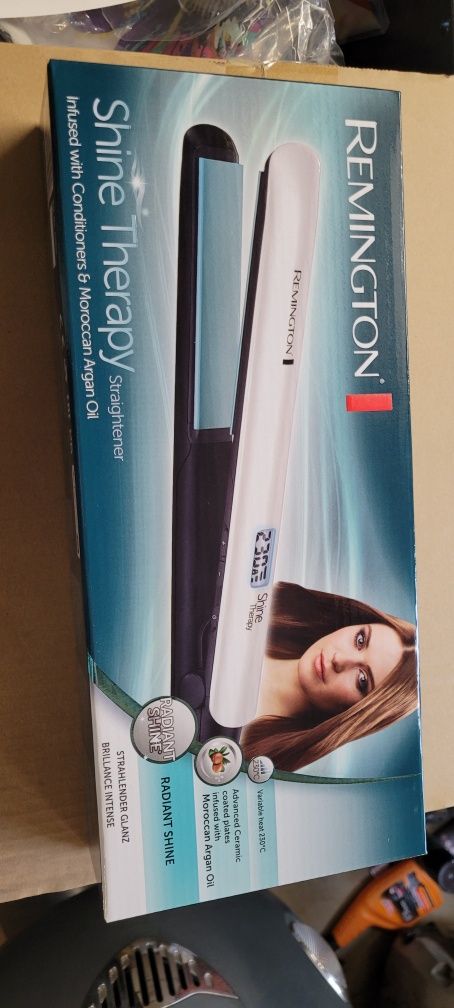 Prostownica Remington Shine Therapy model S8500 55W