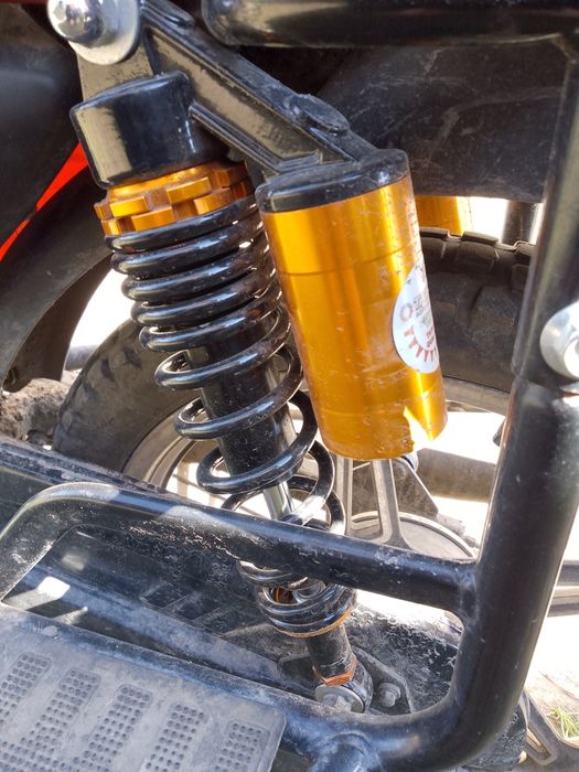 Амортизатори задні ТАТА газові L-340 мм на мопед