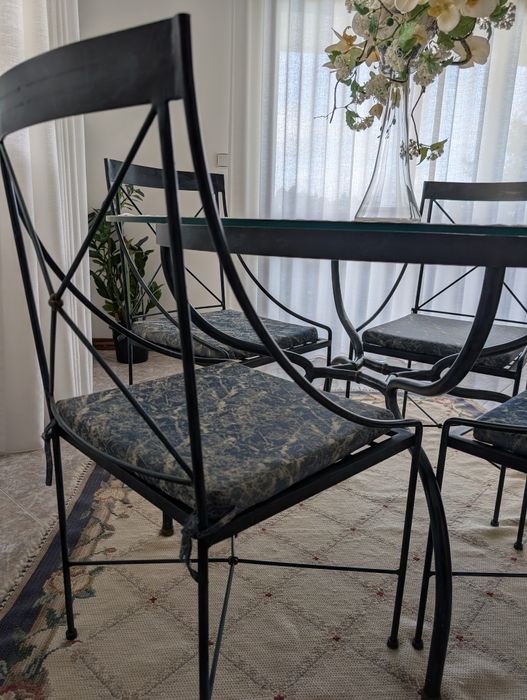 Mesa de jantar de vidro