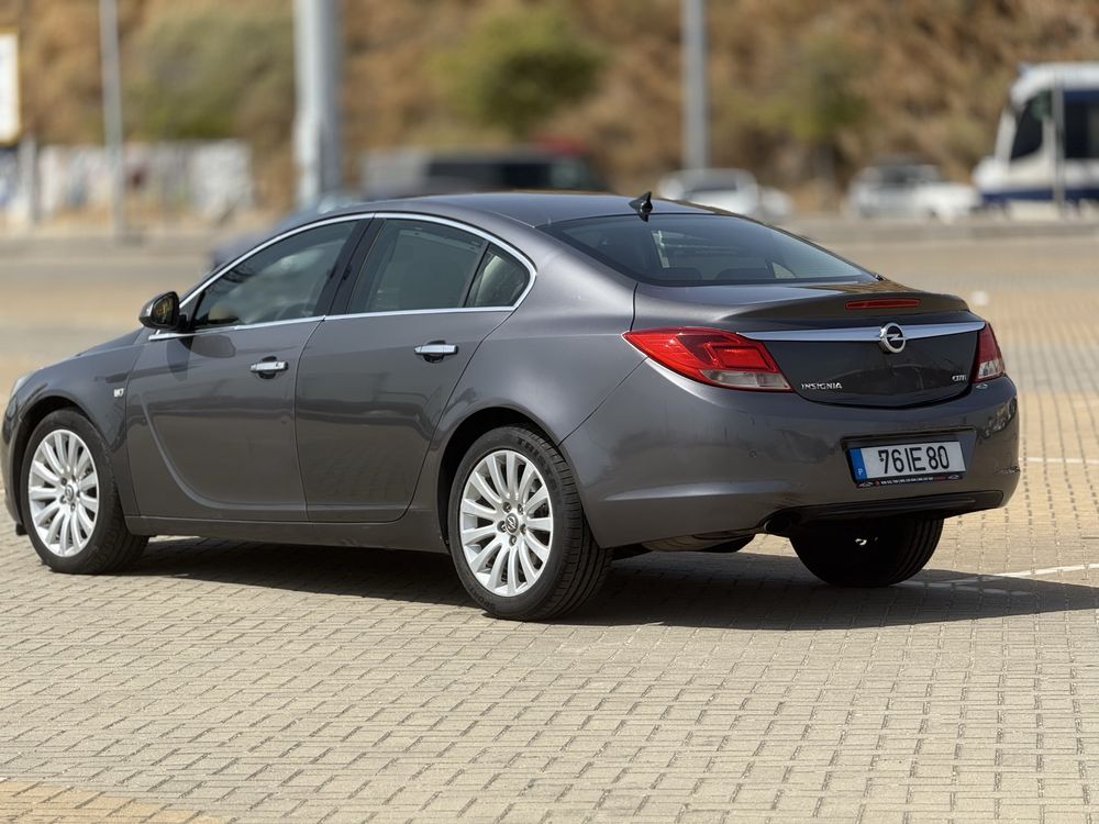 Opel Insignia 2.0CDTI / 2009 / COM GARANTIA