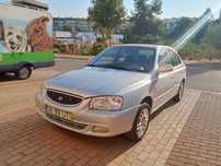 Hyundai assent ano 2003