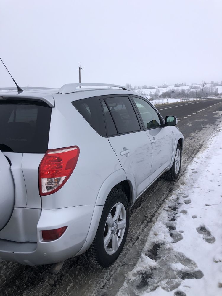 Toyota RAV4  2007