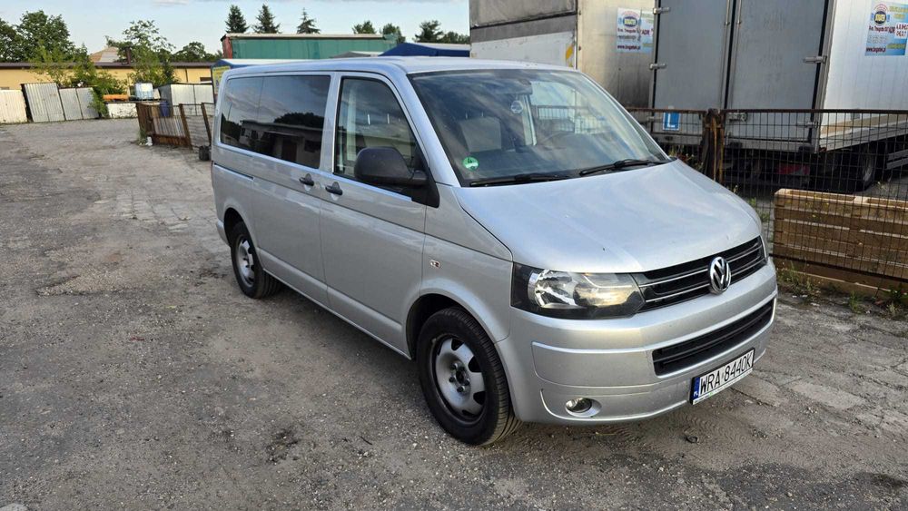 Wynajem Bus Van VW MULTIVAN T5 7 os. Trafic, Caravelle, Expert, Jumper