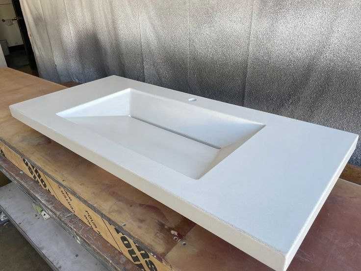 Раковины и декор из керамогранита, полки, мыльницы на заказ