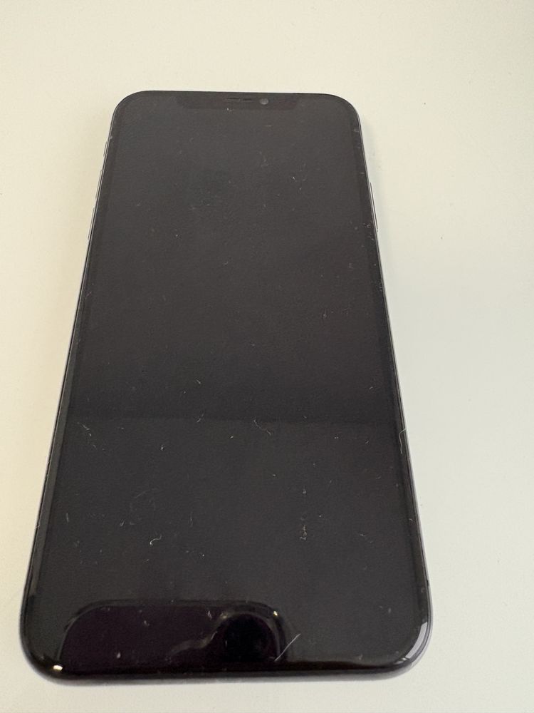 Iphone x w dorbym stanie