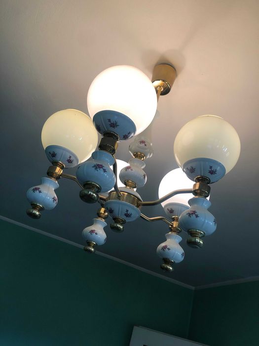 Porcelanowy żyrandol 5-ramienny, PRL, kwiatowy wzór, stan b. dobry