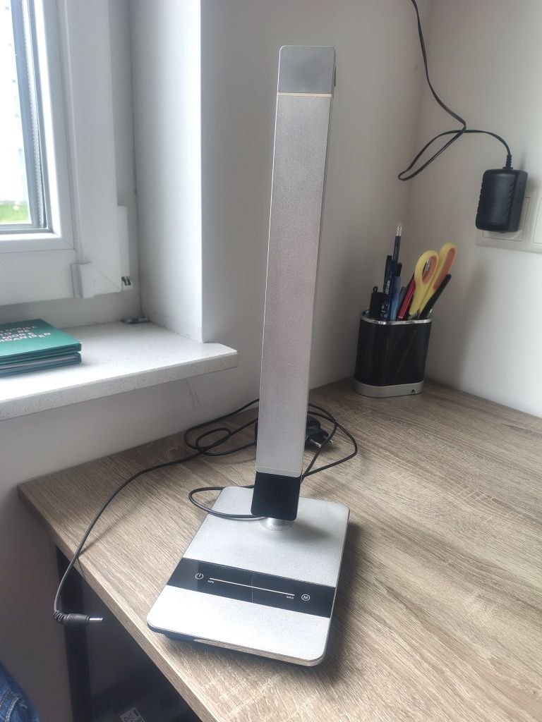 Oświetlenie pokój, Lampka biurkowa led