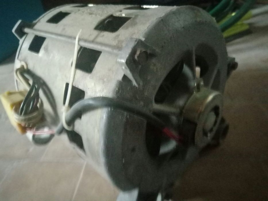 Продам двигун до пральної машинки