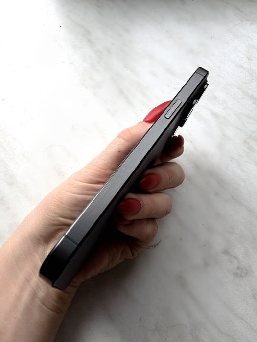 Продам iPhone 15 pro max 256GB Black Titanium