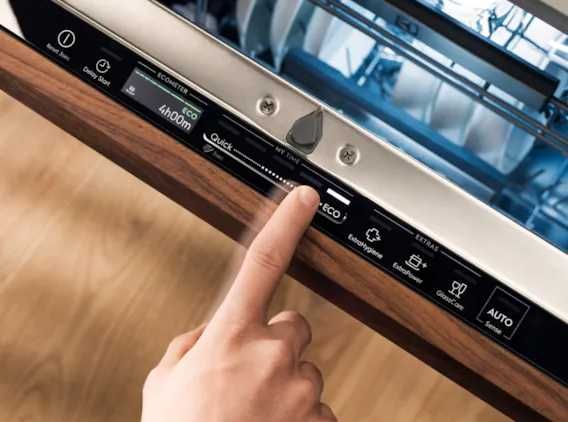 Electrolux KESC8401L SatelliteClean 600 QuickSelect /darmowa dostawa