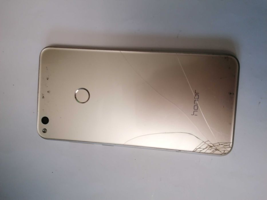 Honor 8 Lite  100% sprawny