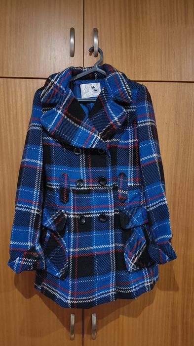 Casaco formal em tons de azul