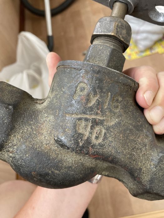 Кран вентиль чугунный,латунный Ру(16-40,16-32,16-20,10-15),новое,СССР