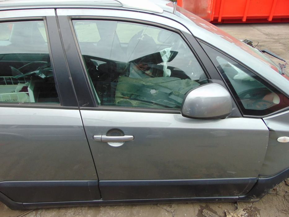 LISTWA DRZWI PRAWA PRZÓD SUZUKI SX4 FIAT SEDICI ZCD