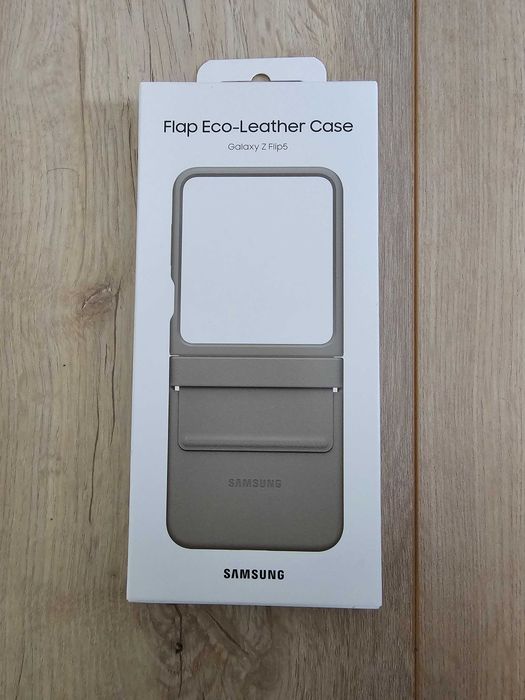 Etui Samsung Galaxy Z Flip5 Flap ECO Leather Case kolor brązowy