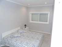 789799 - Quarto com cama de casal em...